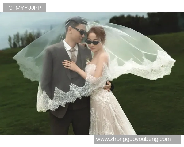 打造浪漫唯美婚纱摄影风格，记录属于你们的幸福瞬间